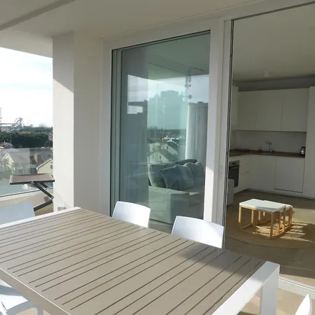 Appartamento Elegante 2 Piazza Aurora Con Piscina
